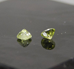Набор 2 шт Перидот , диаметр 5 мм  общее 1,1 ct  (19)