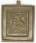 Икона "Богородица", конец 19века , литье, 2,8х3,6 см