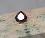 Гранат сердце, размер 6х6 мм  1,05 ct  (12)