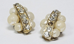 Серьги клипсы белые бусины и вставки
