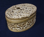 Шкатулка плетеная, береста, высота 6,5 см, длина 14,5 см, ширина 11 см (10)