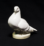 Статуэтка Голубь, Гжель, 1960-е годы, размер 11,5х14 см