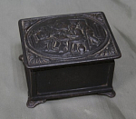 Шкатулка Игра в карты, Тепляков 1898 год, КАС,  чугун, высота 3,5 см, размер 5х6 см