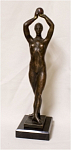 Статуэтка Гимнастка, Р.Я.Сафаргалеева, бронза,подставка яшма, 1977 г, высота 28 см
